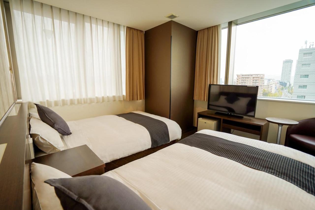 Hotel New Gaea Domemae Fukuoka  Bagian luar foto