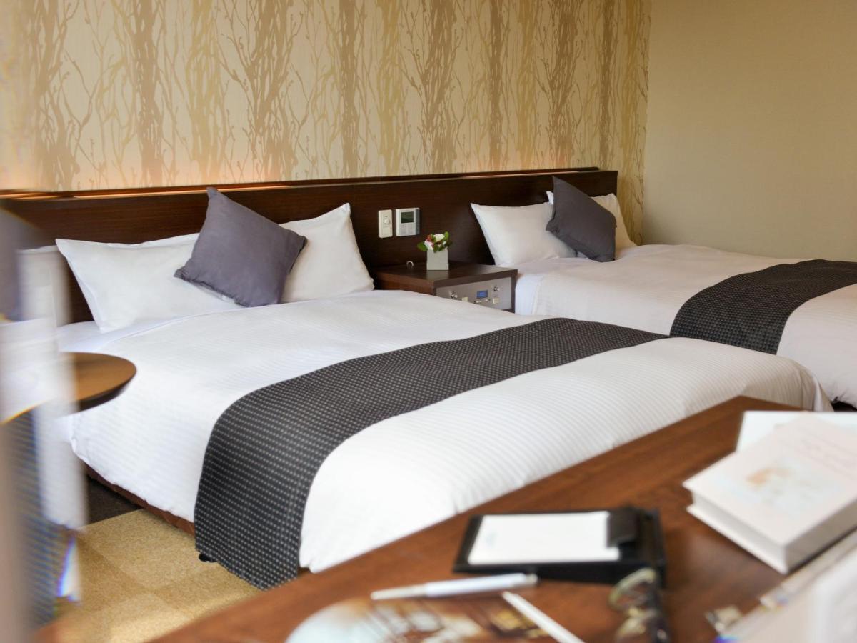 Hotel New Gaea Domemae Fukuoka  Bagian luar foto