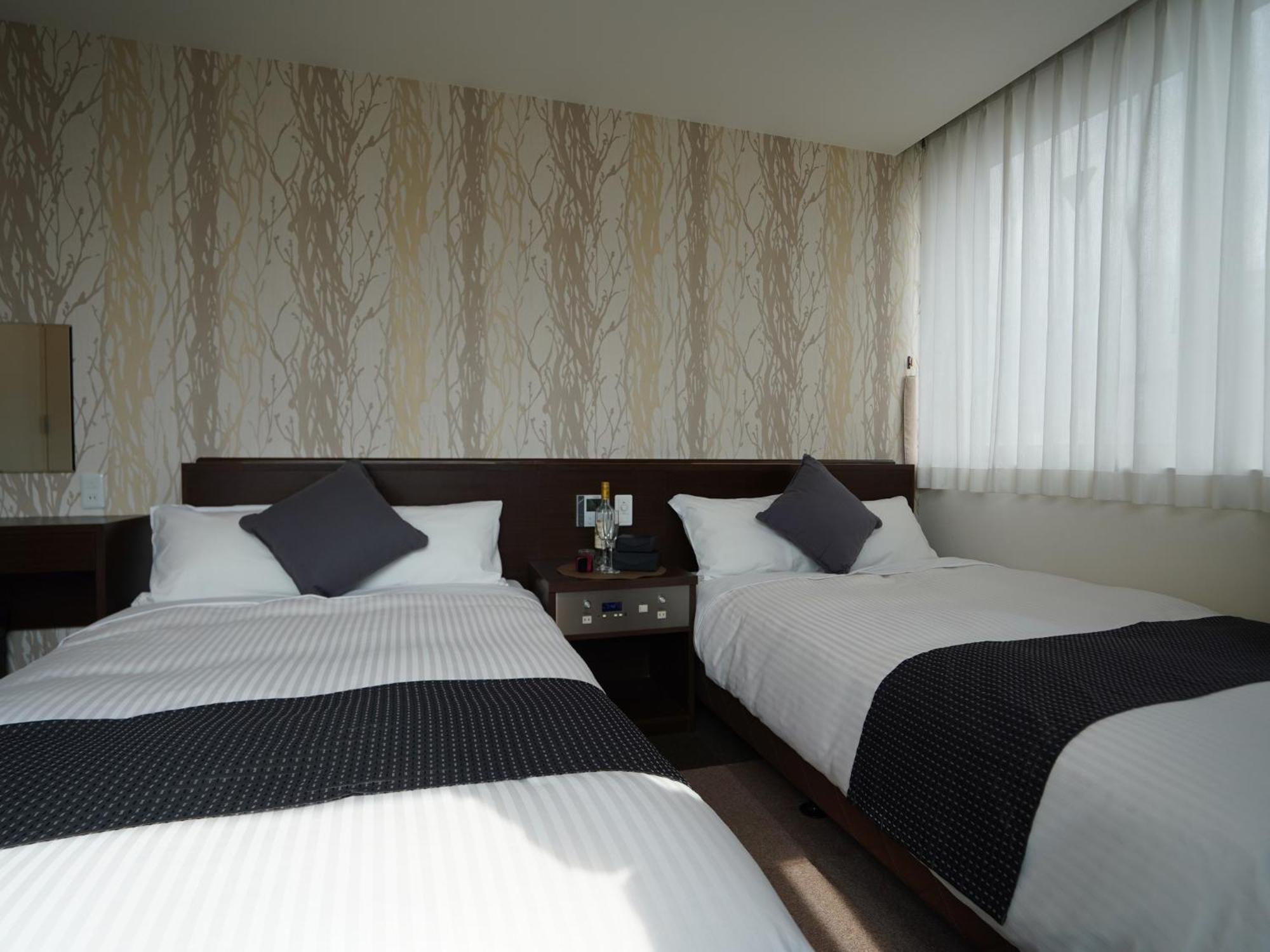 Hotel New Gaea Domemae Fukuoka  Bagian luar foto
