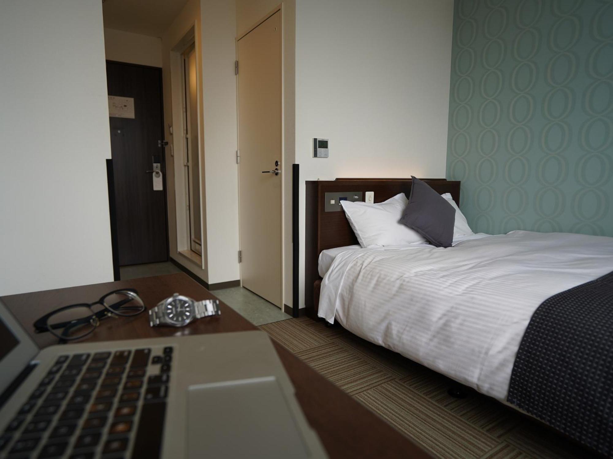 Hotel New Gaea Domemae Fukuoka  Bagian luar foto